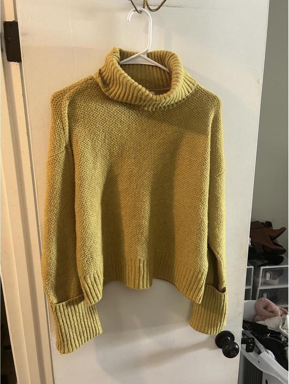 Pink Rose yellow mock turtleneck knit sweater in L